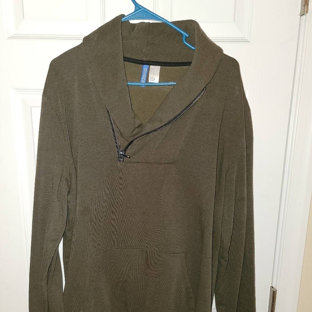 Men's pullover